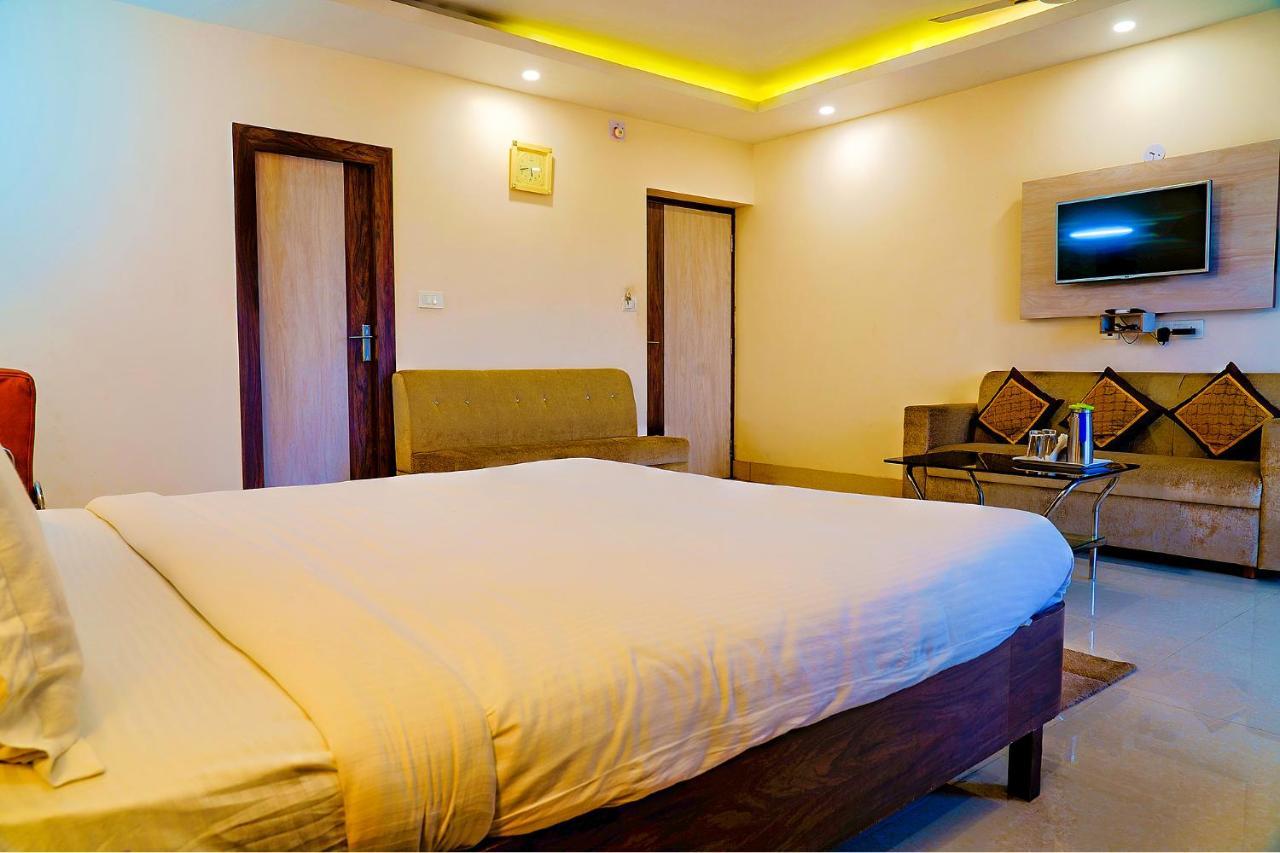 Fabhotel Kanchan Plaza Bhubaneswar Exterior photo